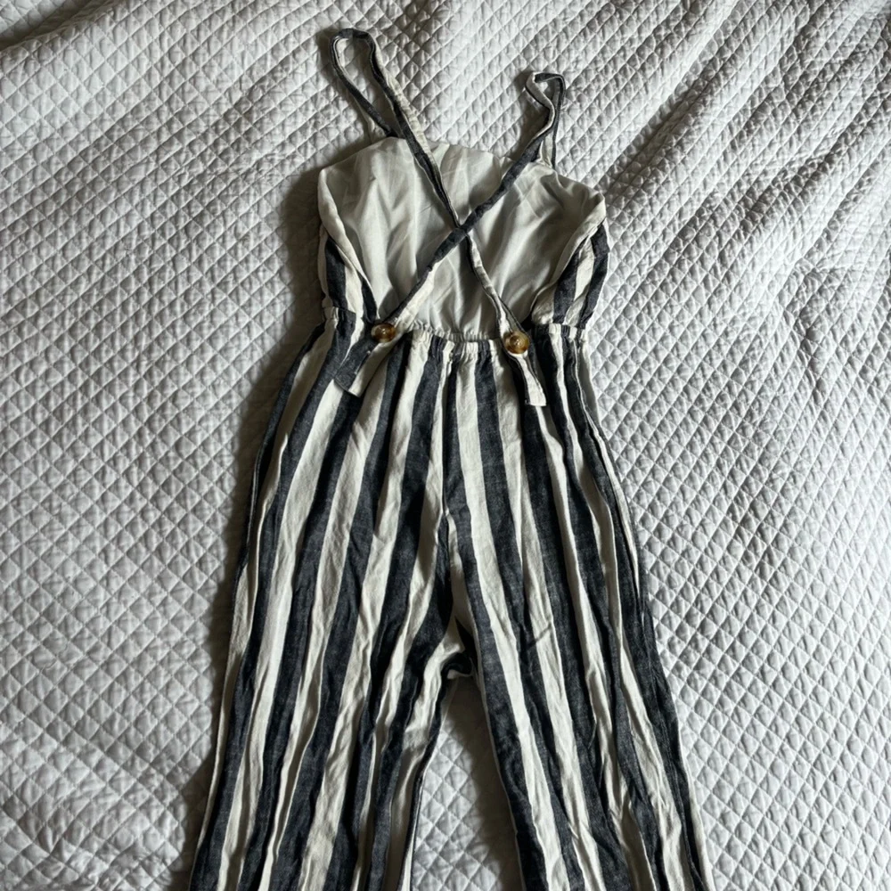 Striped jumpsuit - Picture 3 of 4